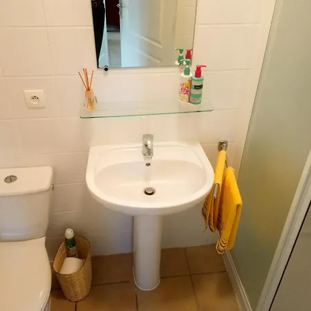 In With Golf Access, Cleaning Included