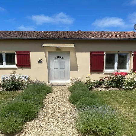 In With Golf Access, Cleaning Included Les Forges (Deux-Sevres)